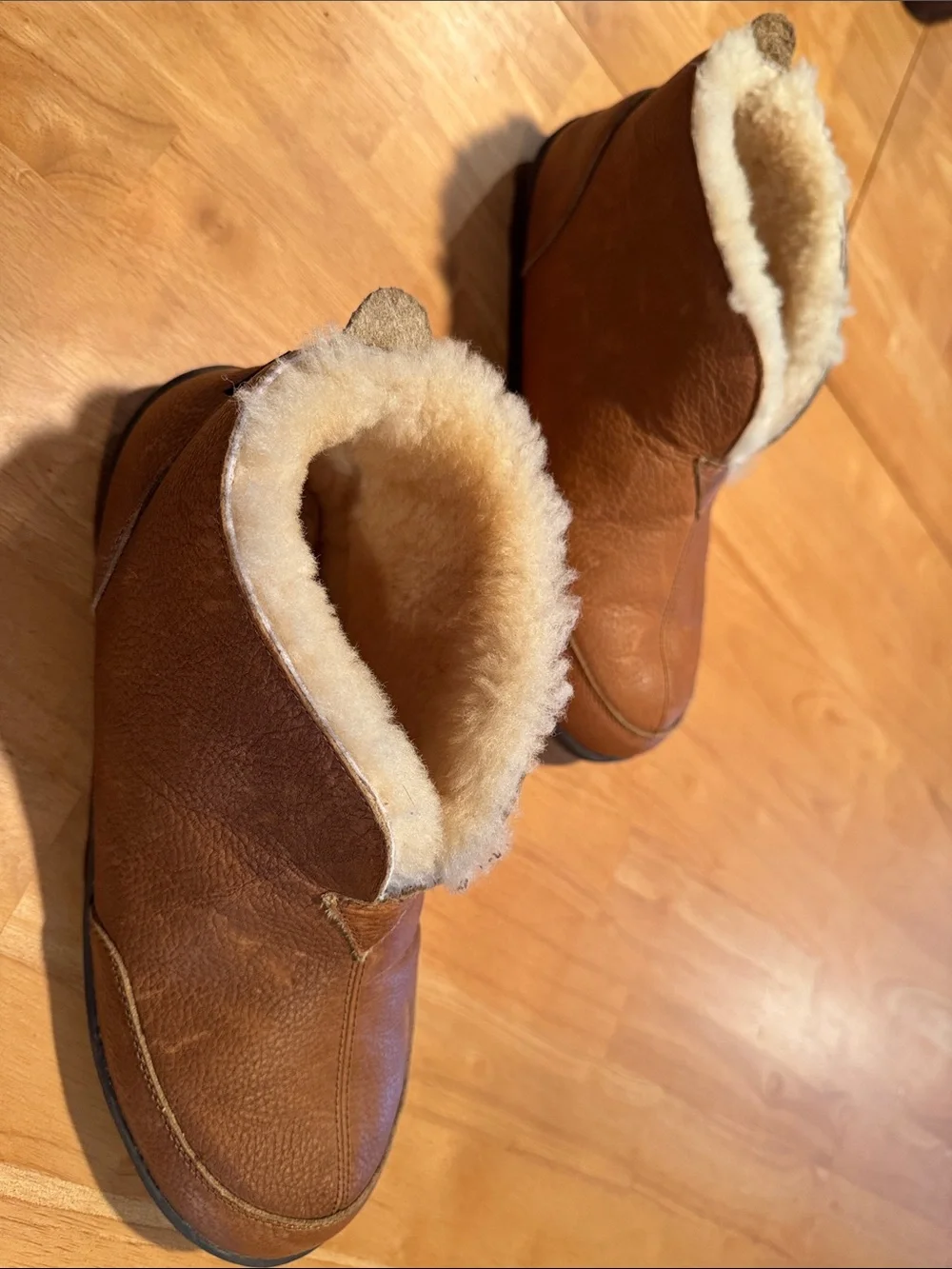 Cabela's Men's Brown Leather Shearling-Lined Slip-On Boots